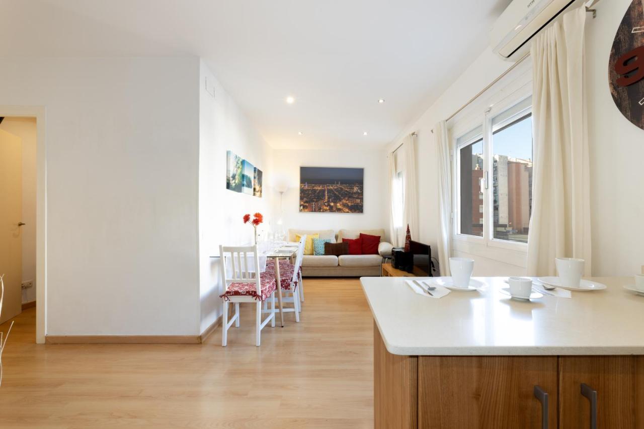 Cute Apartment In Sants Station With Hbo & Alexa & Ac Barcelona Kültér fotó
