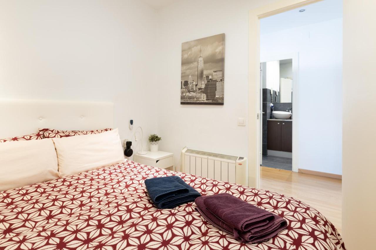 Cute Apartment In Sants Station With Hbo & Alexa & Ac Barcelona Kültér fotó